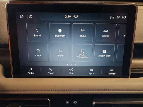 Used 2020 Lincoln Aviator Reserve w/ Equipment Group 202A AWD/4WD image 25