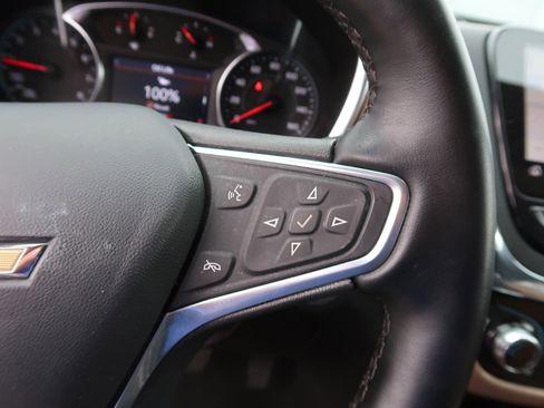 Used 2023 Chevrolet Equinox Premier image 23