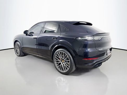 Used 2020 Porsche Cayenne Turbo AWD/4WD image 5