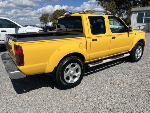 Used 2004 Nissan Frontier LE RWD image 5