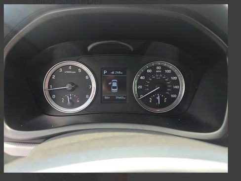 Used 2019 Hyundai Sonata SE FWD image 4