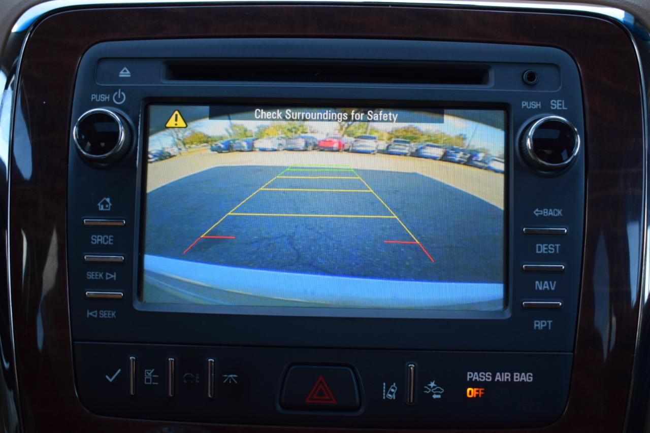 Used 2016 Buick Enclave Premium FWD image 26