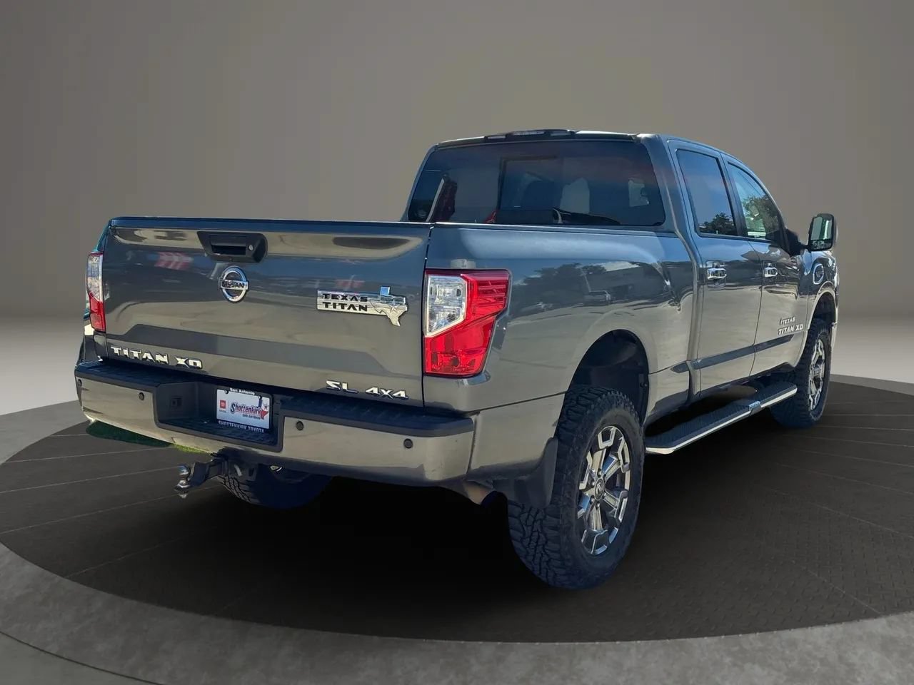 Used 2018 Nissan Titan SL w/ Texas Titan Edition AWD/4WD image 5