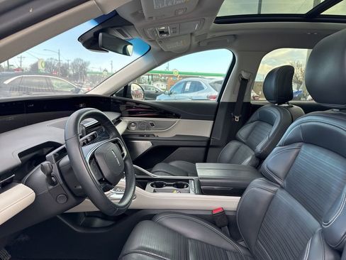 Used 2024 Lincoln Nautilus Reserve w/ Equipment Group 203A image 10