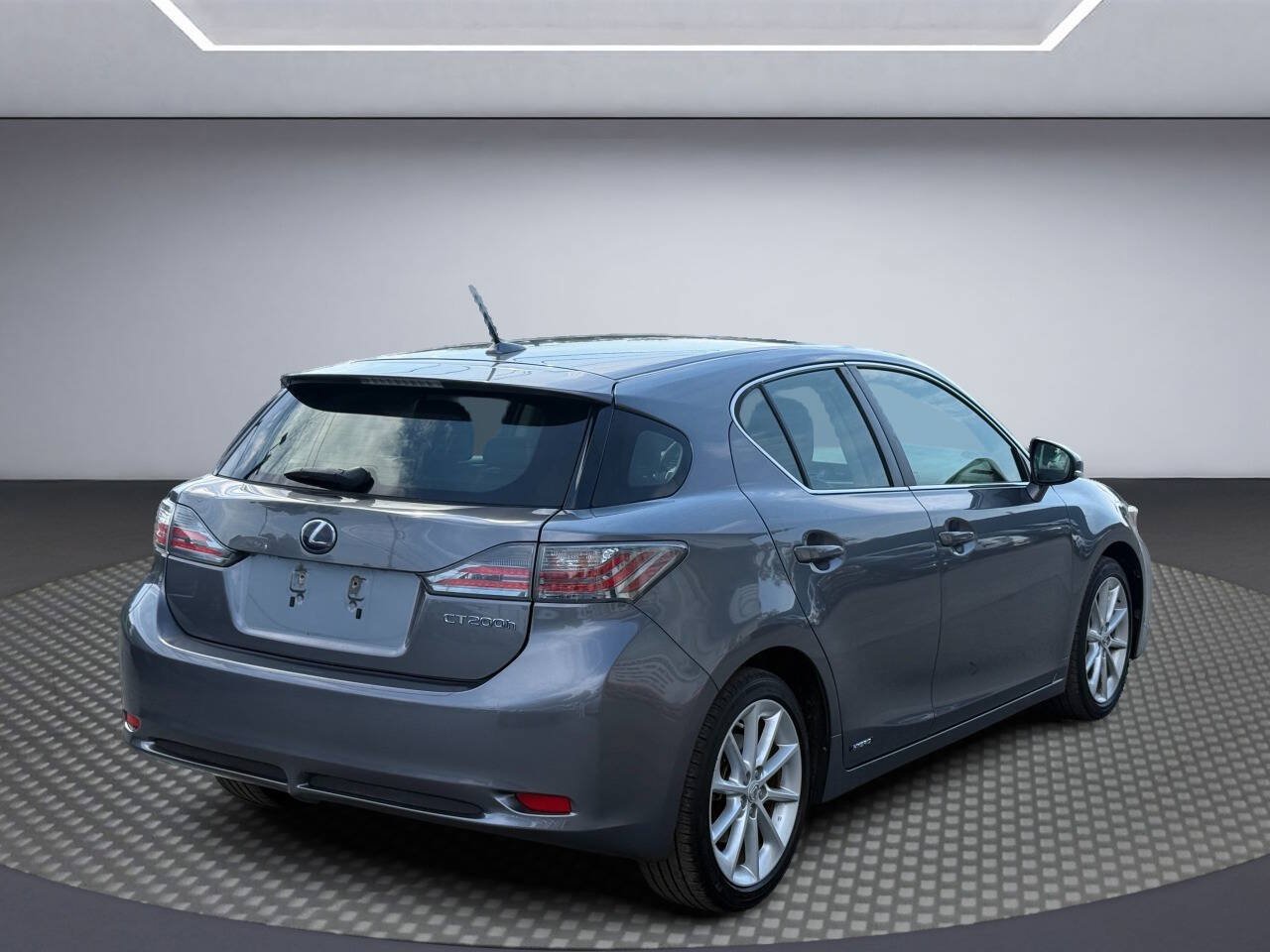 Used 2013 Lexus CT 200h FWD image 7
