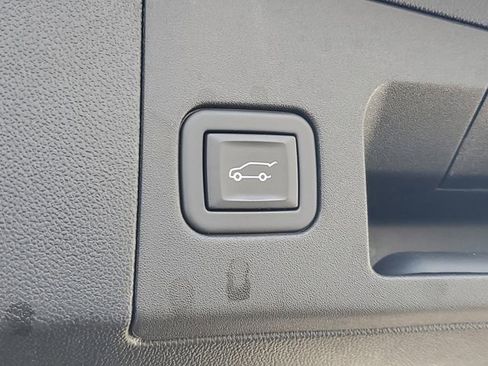 Used 2024 Cadillac XT5 Premium Luxury w/ LPO, Floor Liner Package image 10