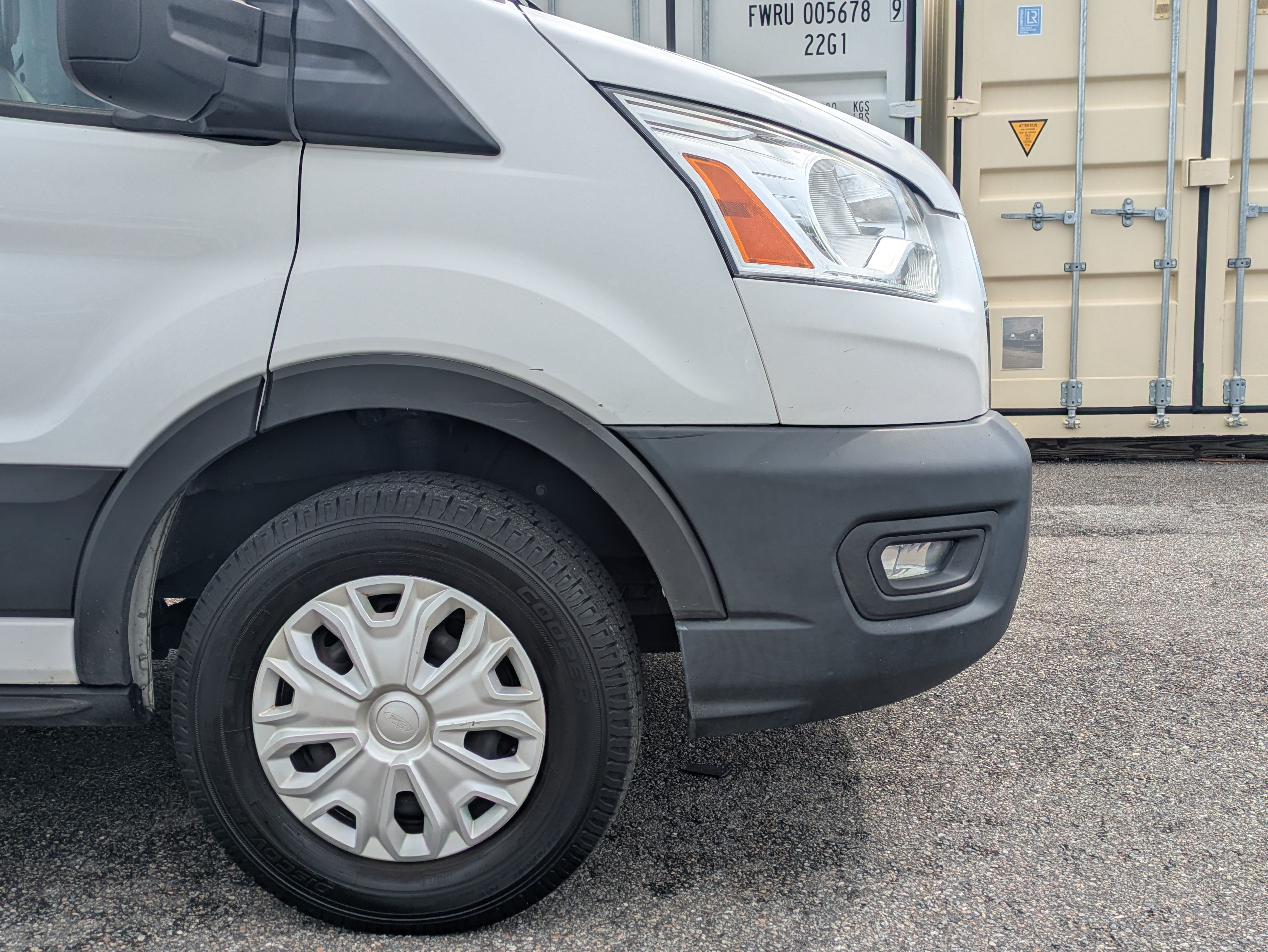 Used 2022 Ford Transit 350 w/ Exterior Upgrade Package RWD image 12