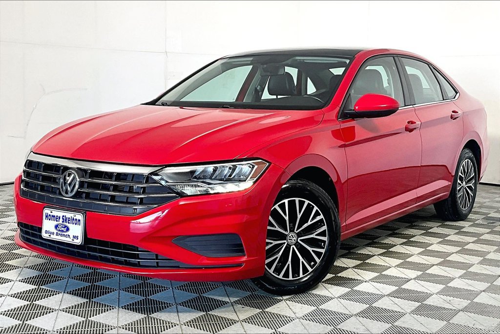 Used 2019 Volkswagen Jetta SE FWD image 2