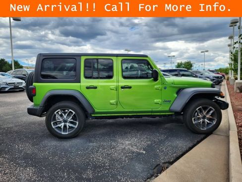 Used 2025 Jeep Wrangler Unlimited Sport S 4xe w/ Convenience Group AWD/4WD image 6