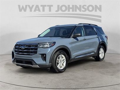 Used 2025 Ford Explorer Active w/ Active Comfort Package