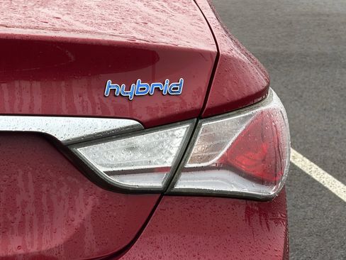 Used 2012 Hyundai Sonata Hybrid w/ Ultimate Pkg image 27