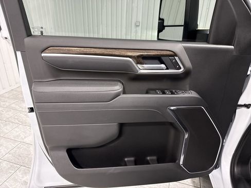 New 2026 GMC Sierra 2500 SLE w/ SLE Value Package; image 23