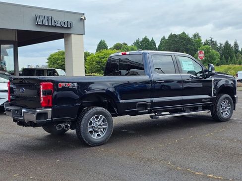 New 2025 Ford F350 Lariat w/ FX4 Off-Road Package image 27