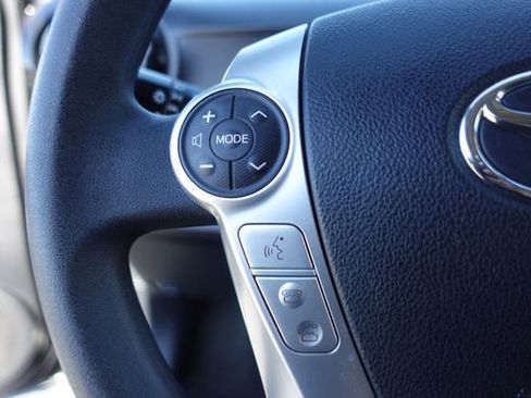 Certified 2016 Toyota Prius C Three image 14