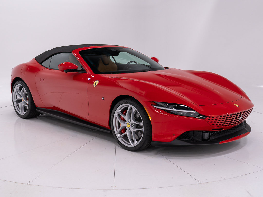 Used 2025 Ferrari Roma Spider RWD image 16