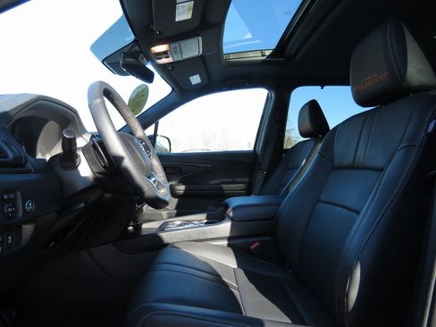 Used 2024 Honda Passport TrailSport image 10