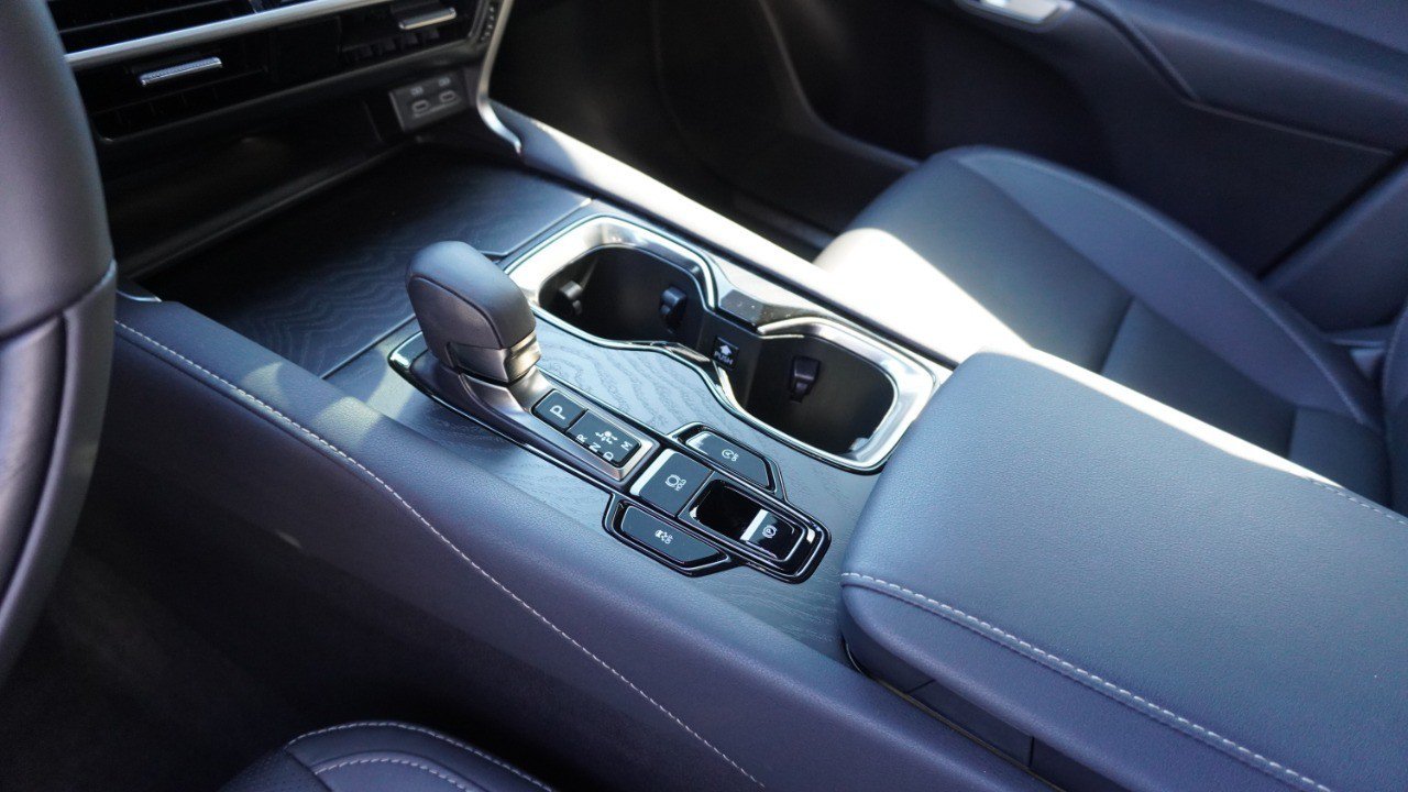 Used 2025 Lexus RX 350 Premium w/ Convenience Package FWD image 12