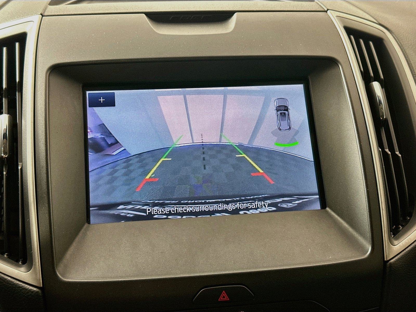 Used 2020 Ford Edge SEL w/ Convenience Package FWD image 13