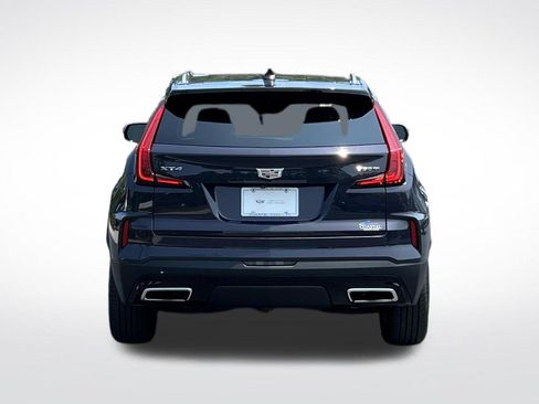 Used 2025 Cadillac XT4 Premium Luxury FWD image 12
