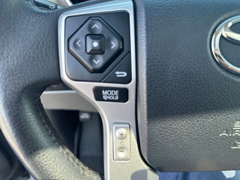 Certified 2017 Toyota Sequoia Platinum AWD/4WD image 28