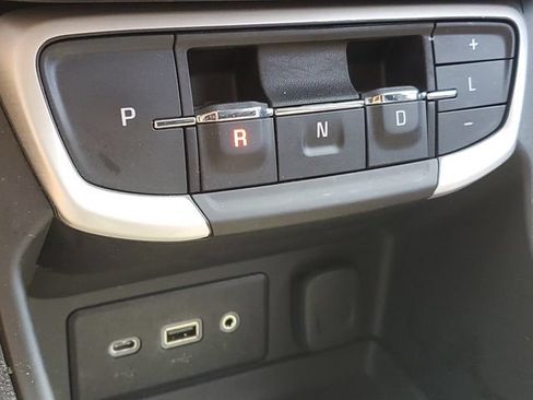 Certified 2022 GMC Terrain SLE w/ Driver Convenience Package FWD image 29