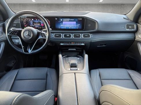 Used 2025 Mercedes-Benz GLS 450 4MATIC image 20
