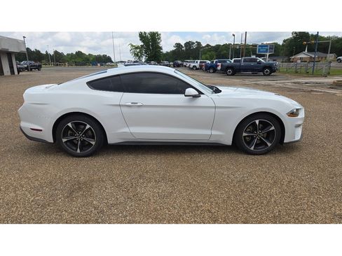 Used 2022 Ford Mustang Coupe w/ Equipment Group 101A RWD image 6