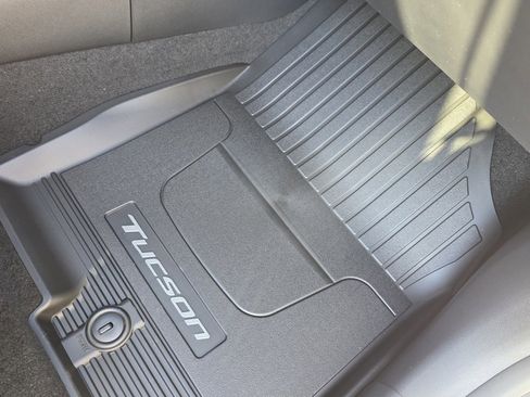 New 2026 Hyundai Tucson XRT image 13