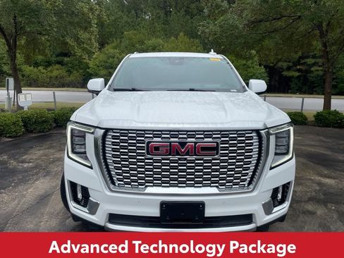 Used 2024 GMC Yukon XL Denali image 12