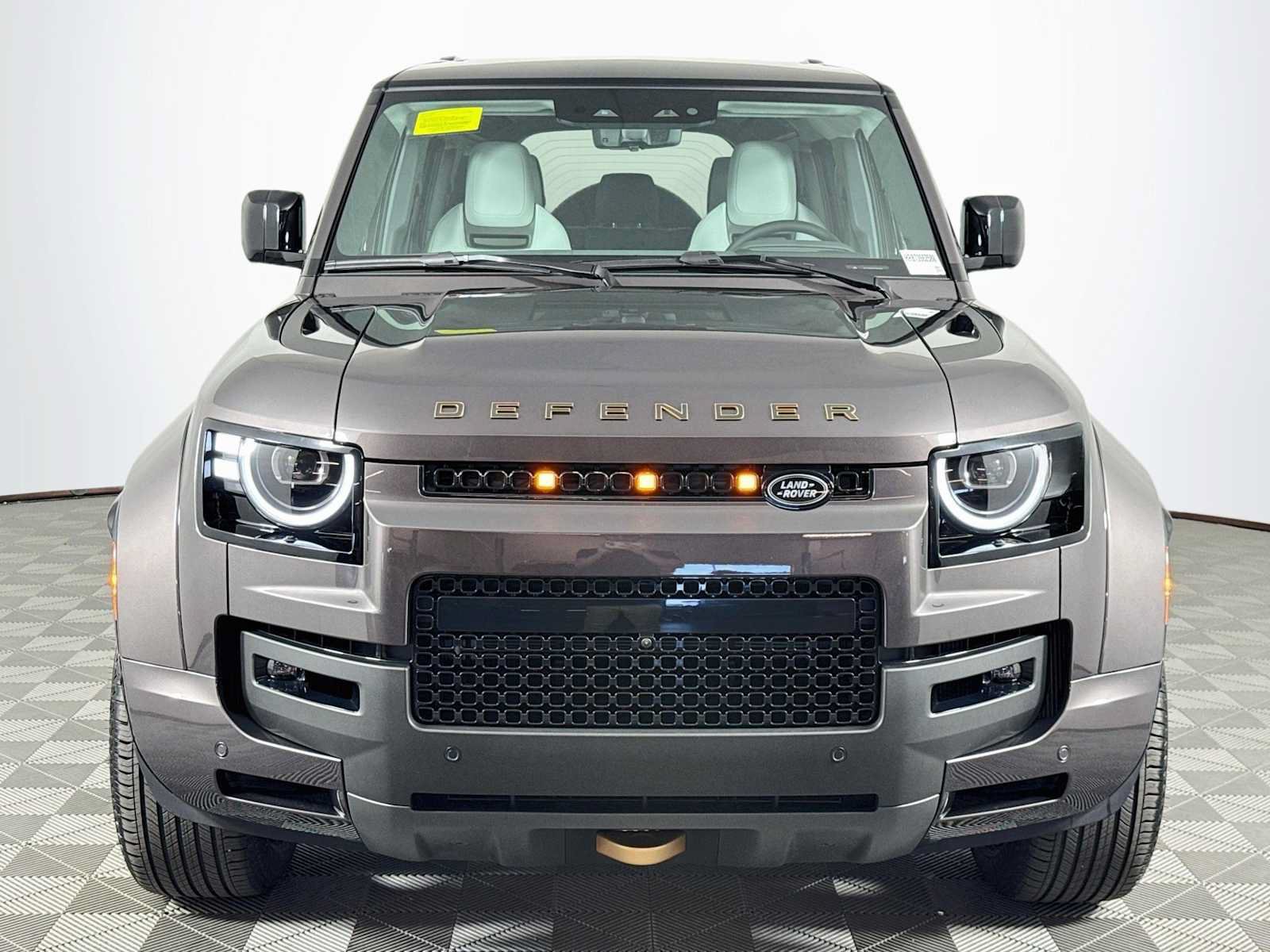 New 2026 Land Rover Defender 110 OCTA AWD/4WD image 2