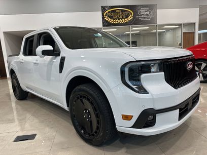 New 2025 Ford Maverick Lobo