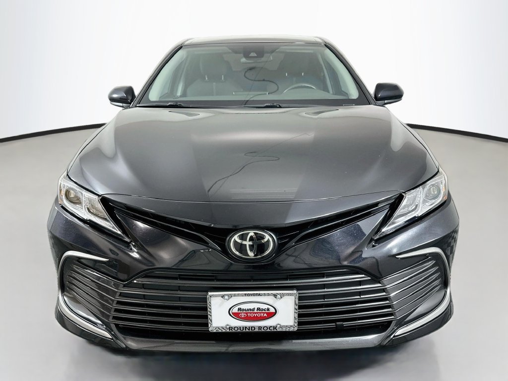 Used 2024 Toyota Camry LE FWD image 2