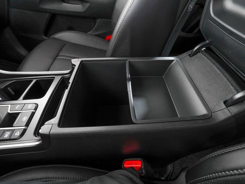 Used 2025 Kia Sorento EX image 29