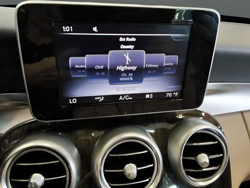 Used 2016 Mercedes-Benz C 300 4MATIC Sedan image 24
