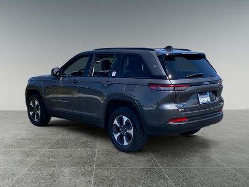 Used 2022 Jeep Grand Cherokee Limited 4xe AWD/4WD image 3