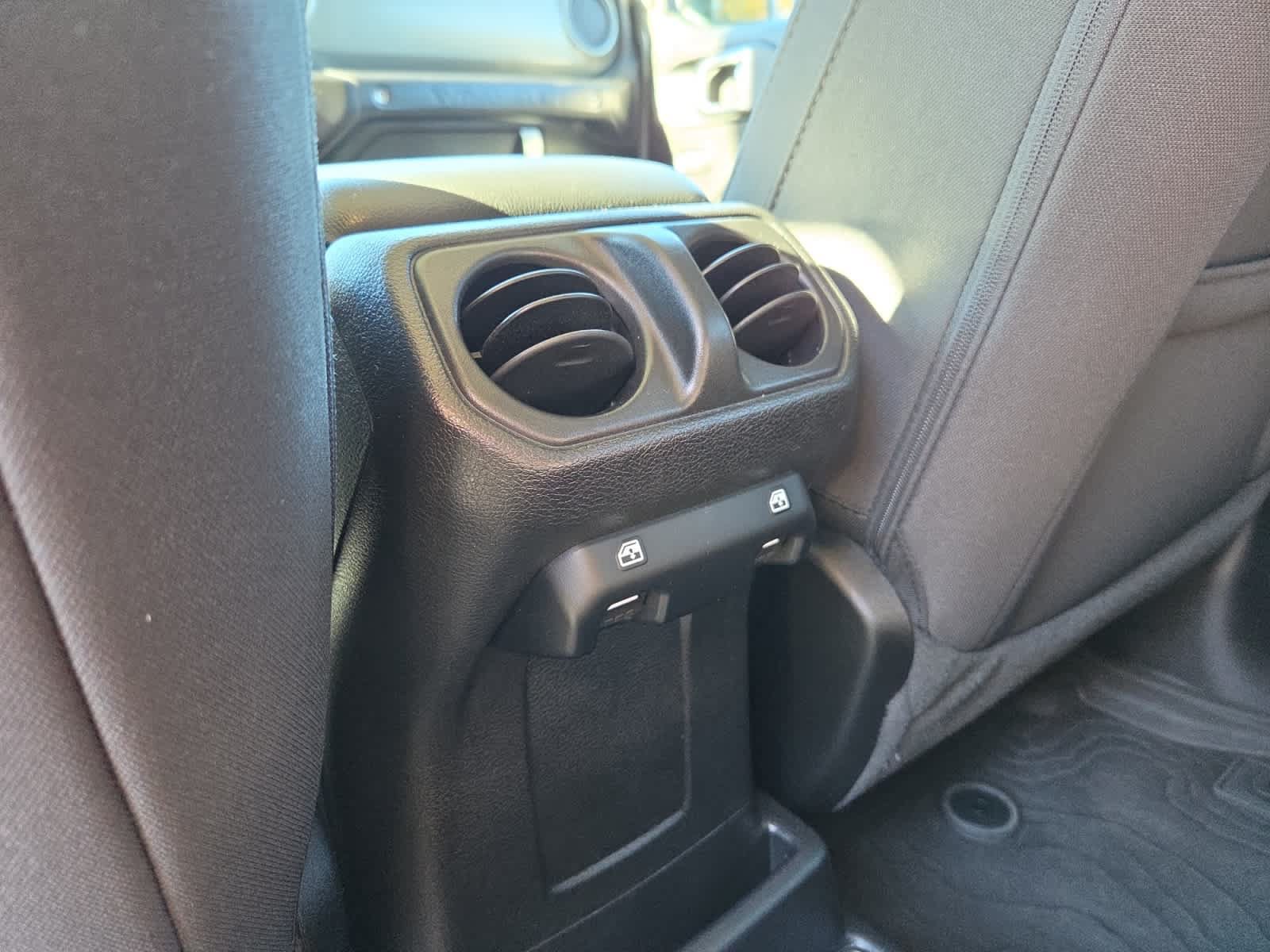 Used 2023 Jeep Wrangler Unlimited w/ Cold Weather Group AWD/4WD image 16
