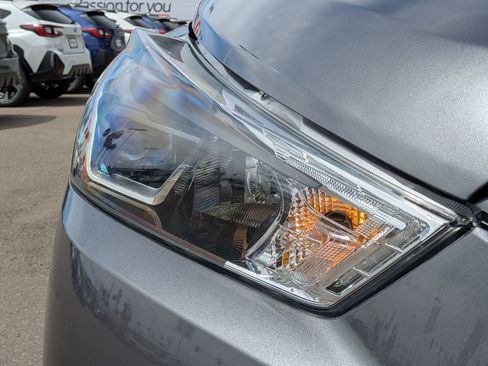 Used 2020 Nissan Kicks SR w/ SR Premium Package image 6