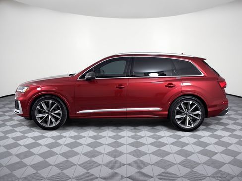 Used 2022 Audi SQ7 Prestige AWD/4WD image 2