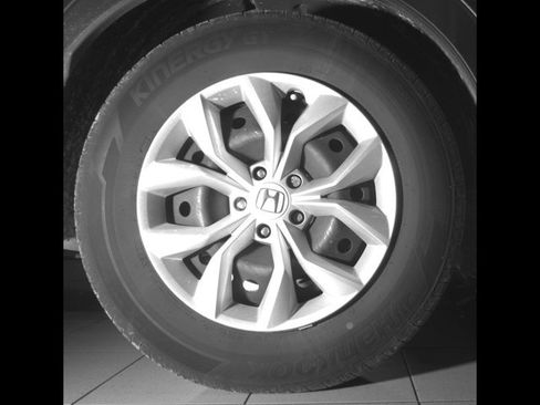 Used 2025 Honda CR-V LX image 24