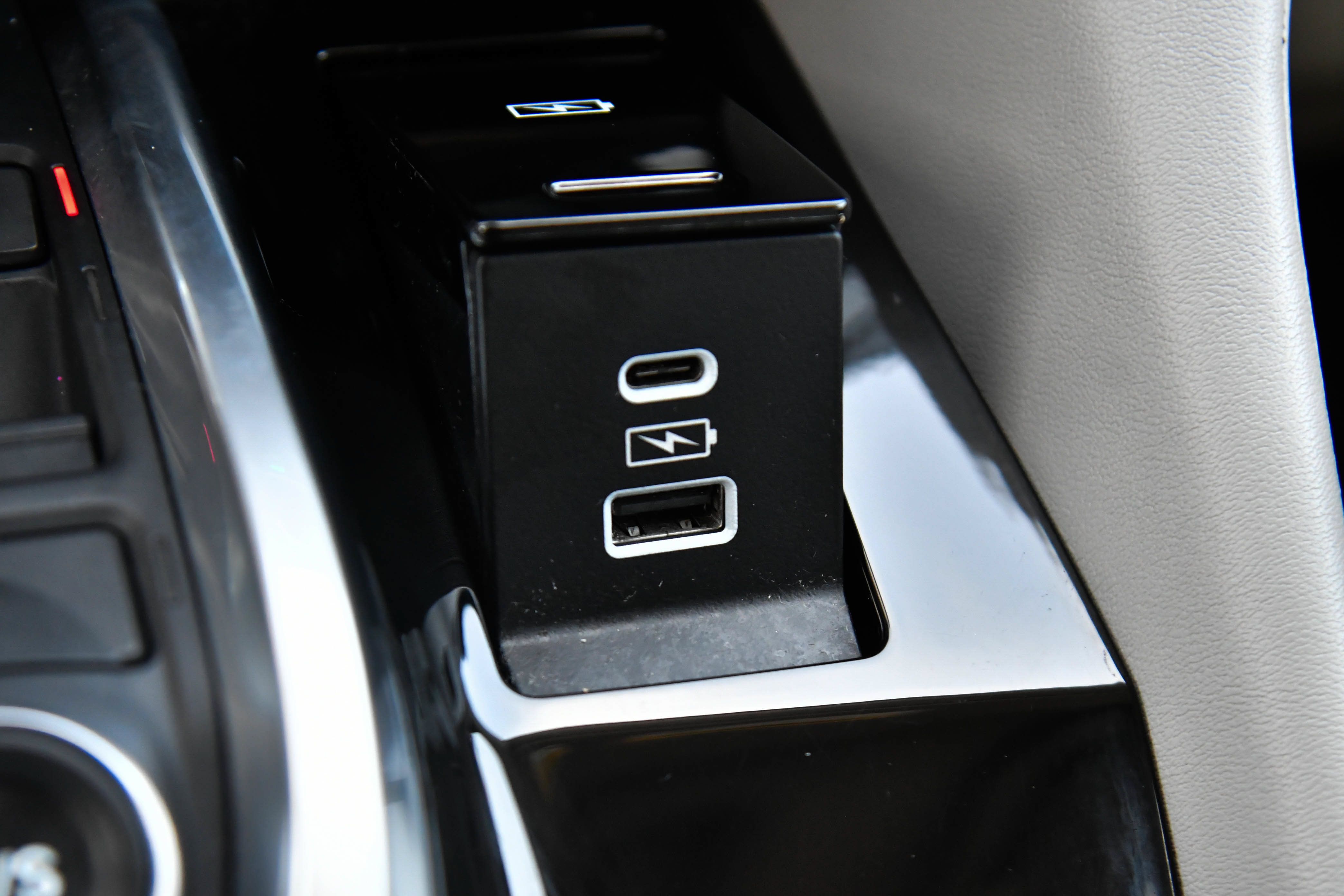 Used 2022 Acura MDX w/ Technology Package FWD image 28