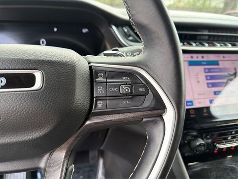 Used 2022 Jeep Grand Cherokee L Limited image 26