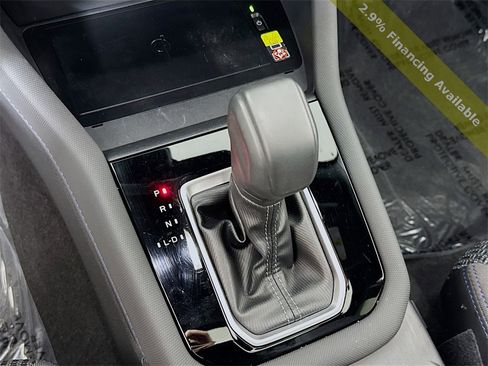 Used 2025 Subaru Forester Premium image 16