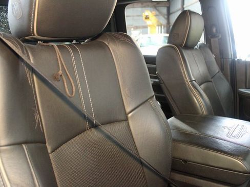 Used 2016 RAM 1500 Limited image 11