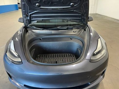 Used 2022 Tesla Model 3 Long Range AWD/4WD image 9