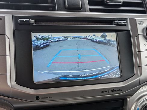 Used 2018 Toyota 4Runner SR5 Premium AWD/4WD image 21
