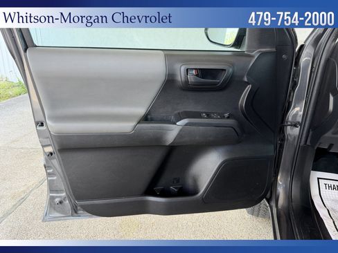 Used 2023 Toyota Tacoma SR w/ SR Convenience Package image 5