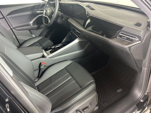 New 2025 Audi Q5 Premium Plus image 12