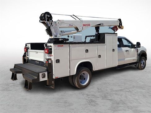 New 2025 Ford F550 XL image 11