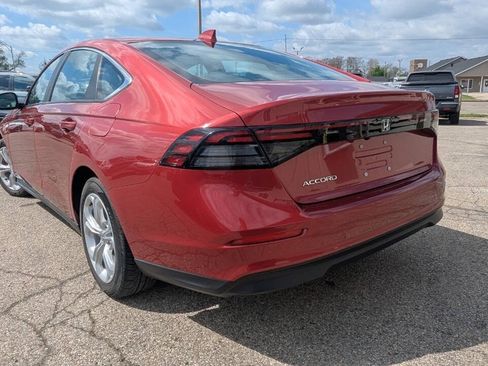 Used 2024 Honda Accord LX image 8