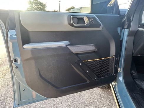 Used 2023 Ford Bronco Badlands w/ Sasquatch Package image 36